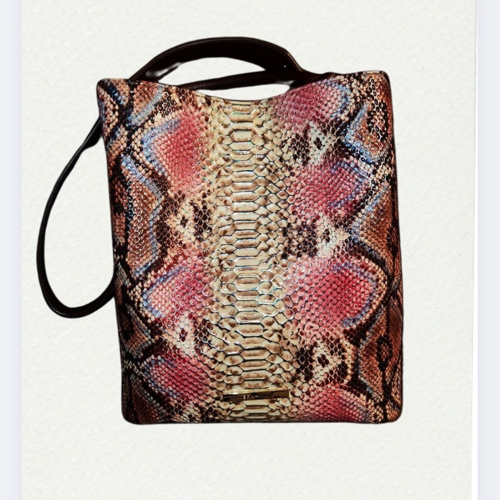 Authentic Brahmin Amelia Purse with matching Wallet.